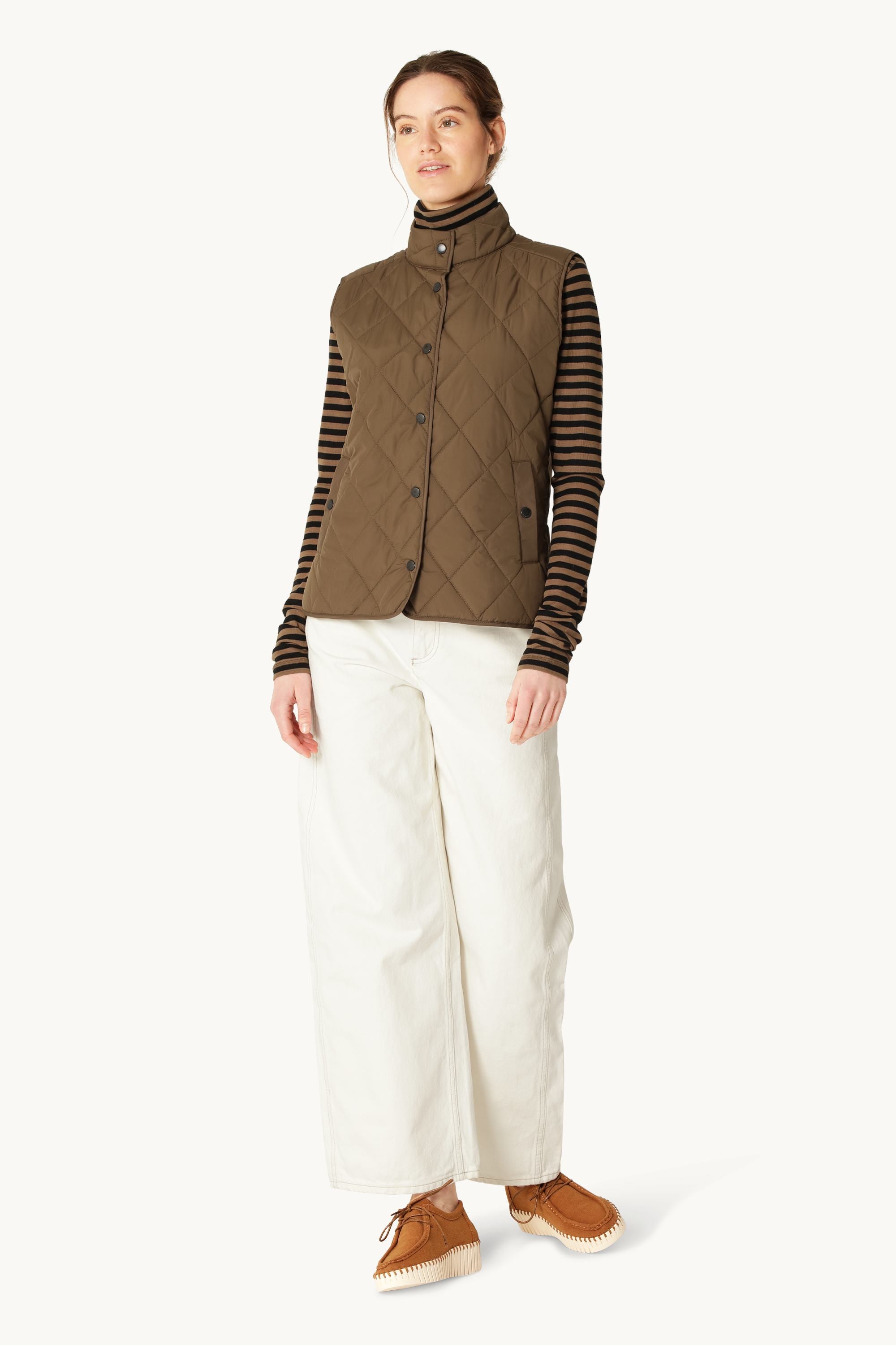 Quilted Short Vest - Nut