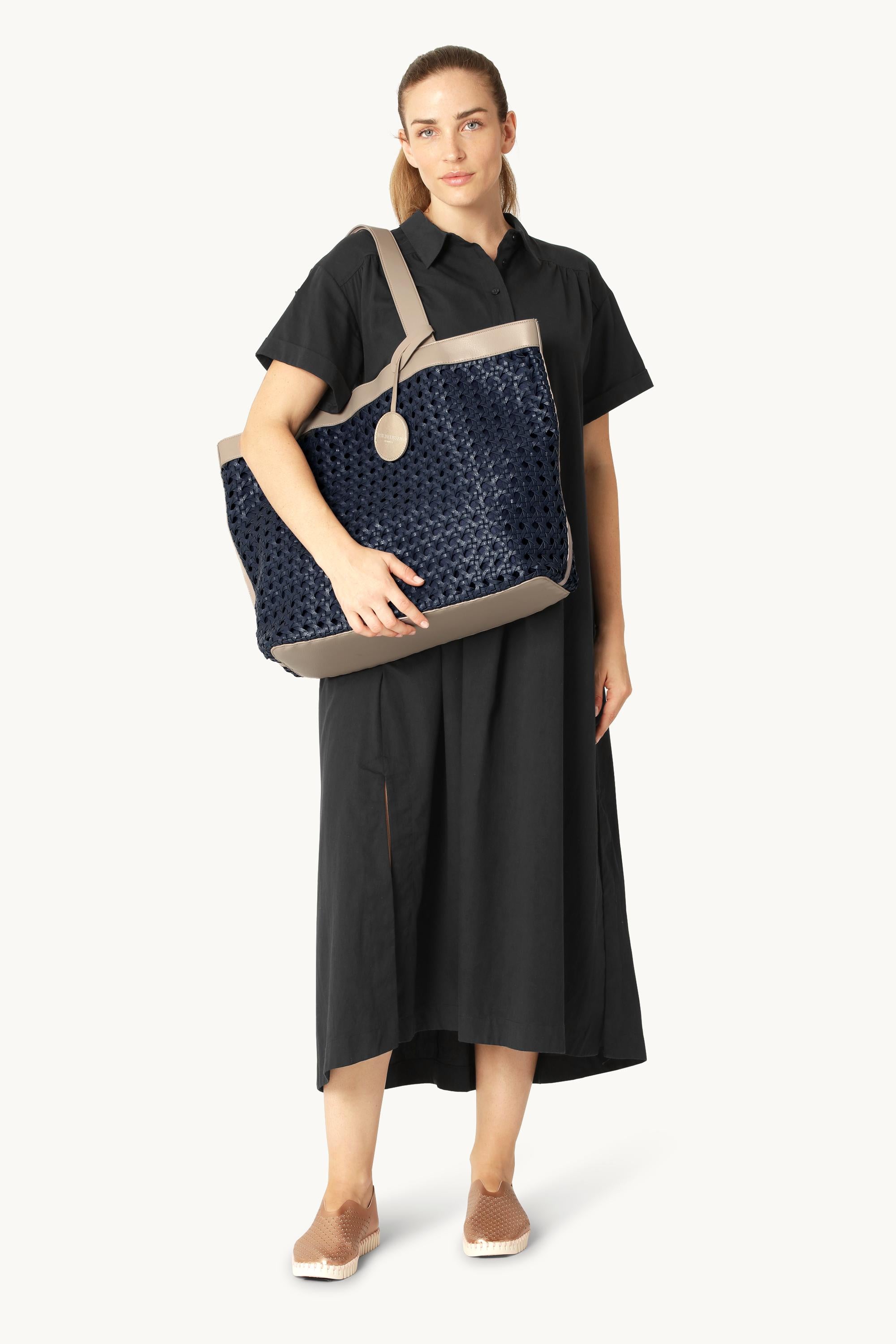 Stor Strandväska - Dark Indigo Sand Pile