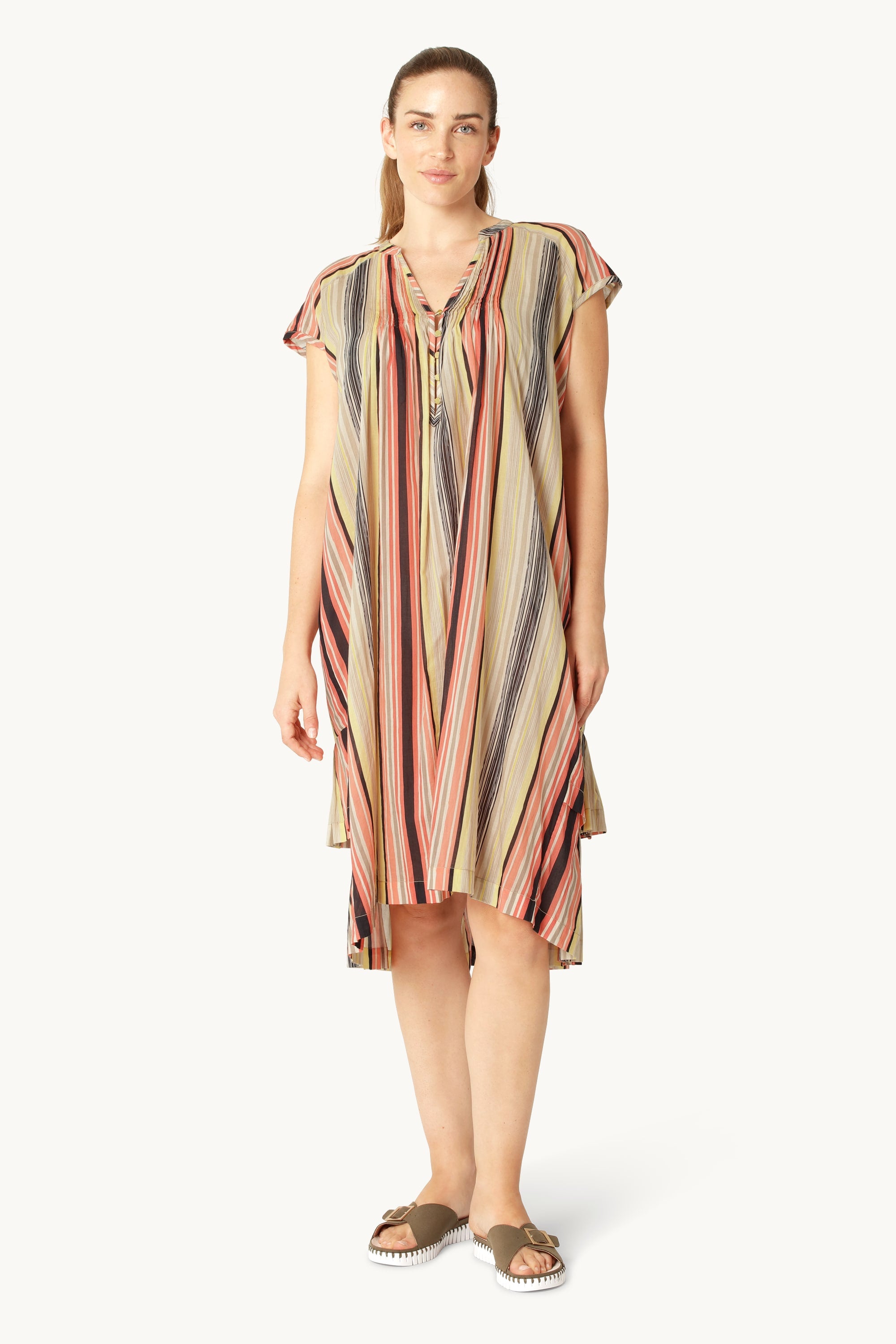 Lång Klänning med Korta Ärmar Pintuck - Red Organic Stripe