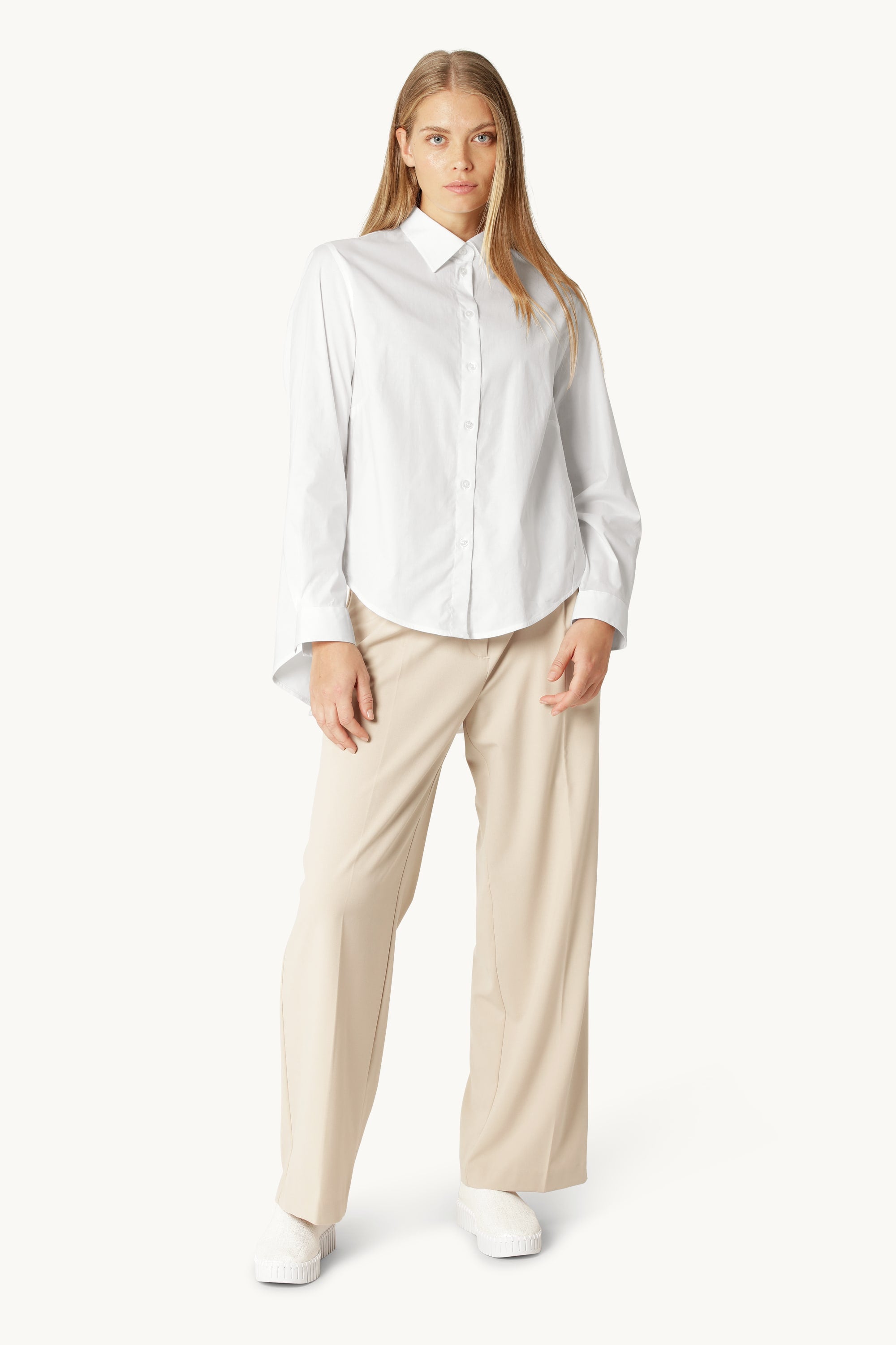 Skjorta Med Fall Baktill - White