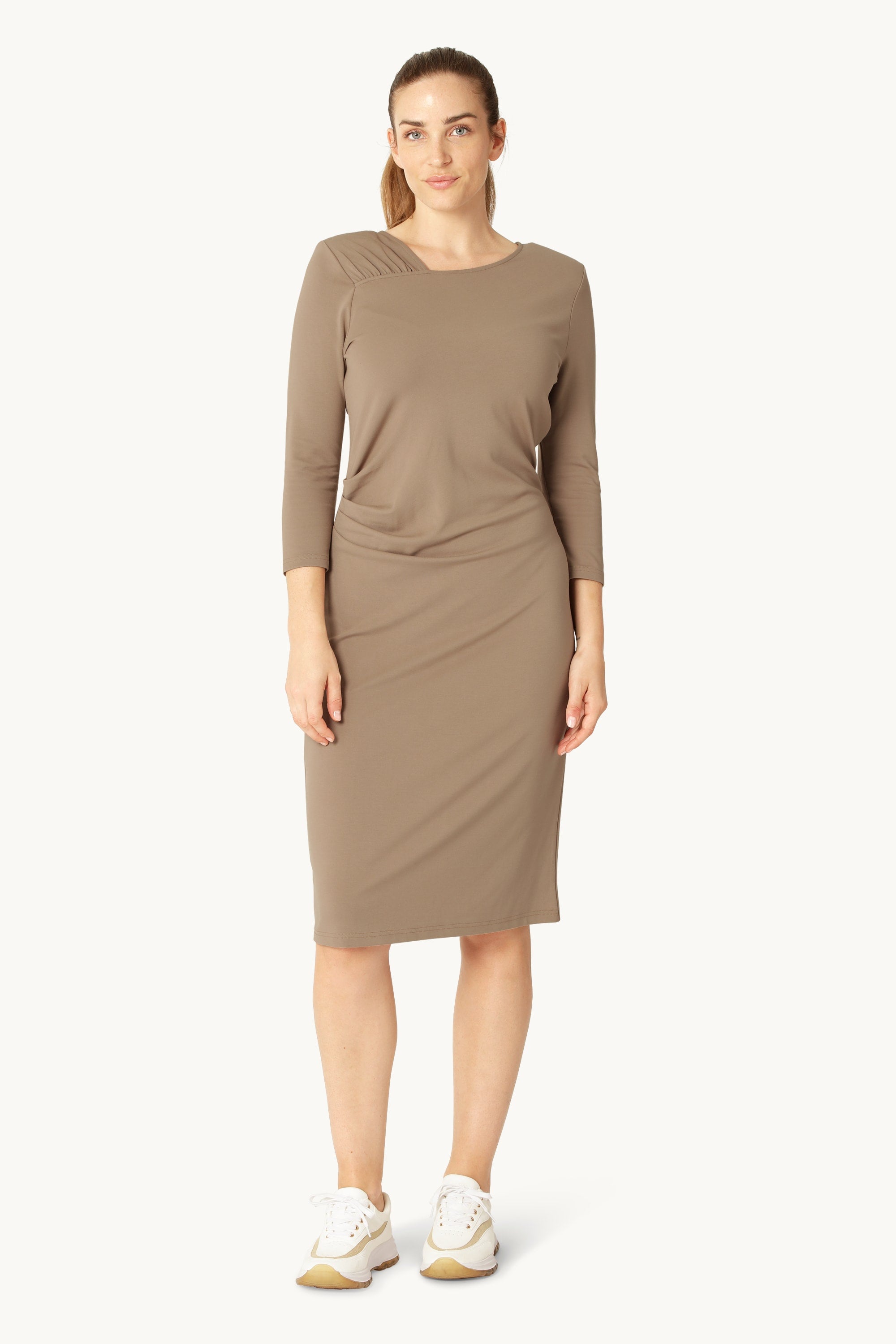 Klänning med Veck - Greige