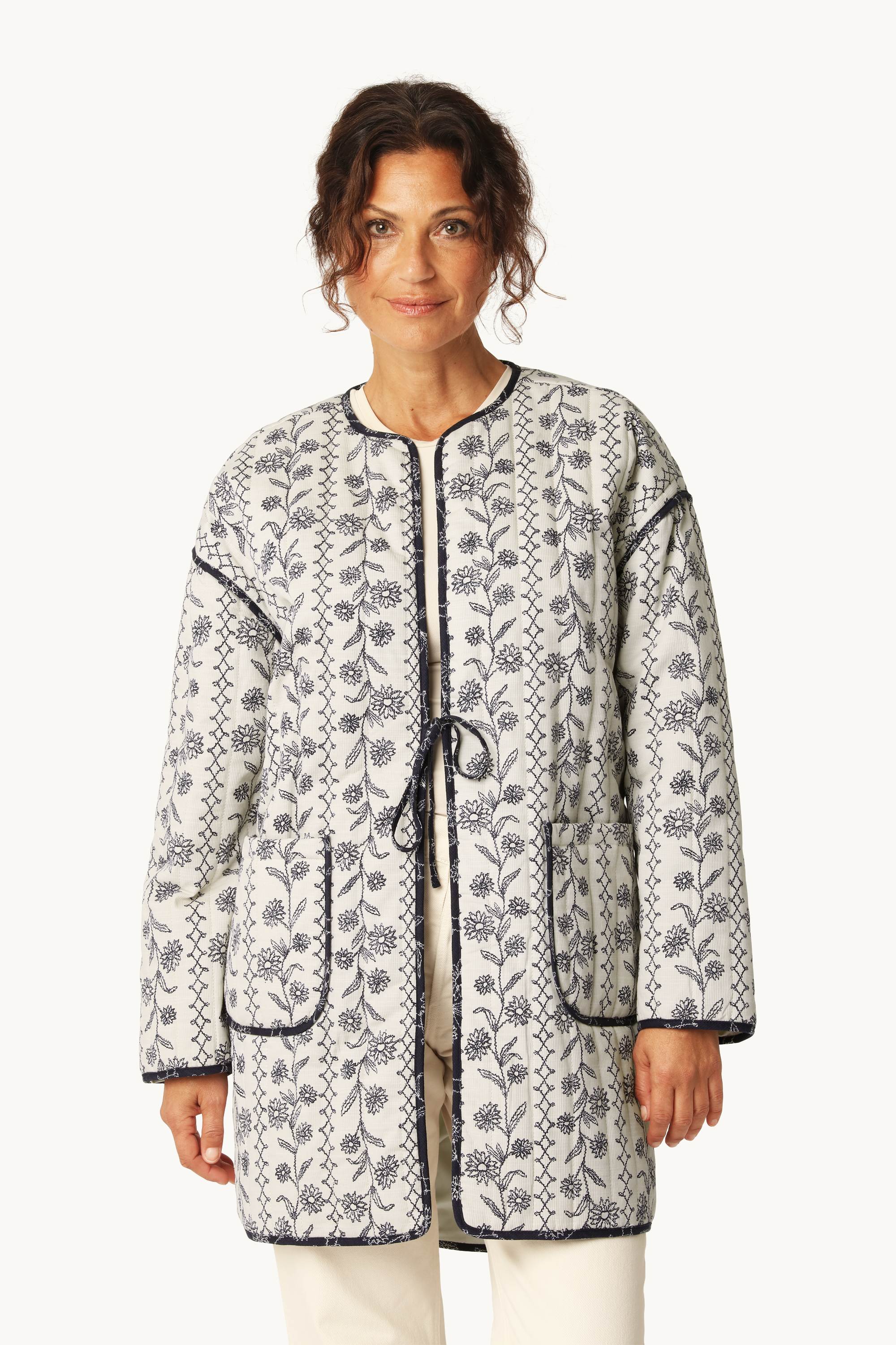 Padded Jacket - White Wildflower