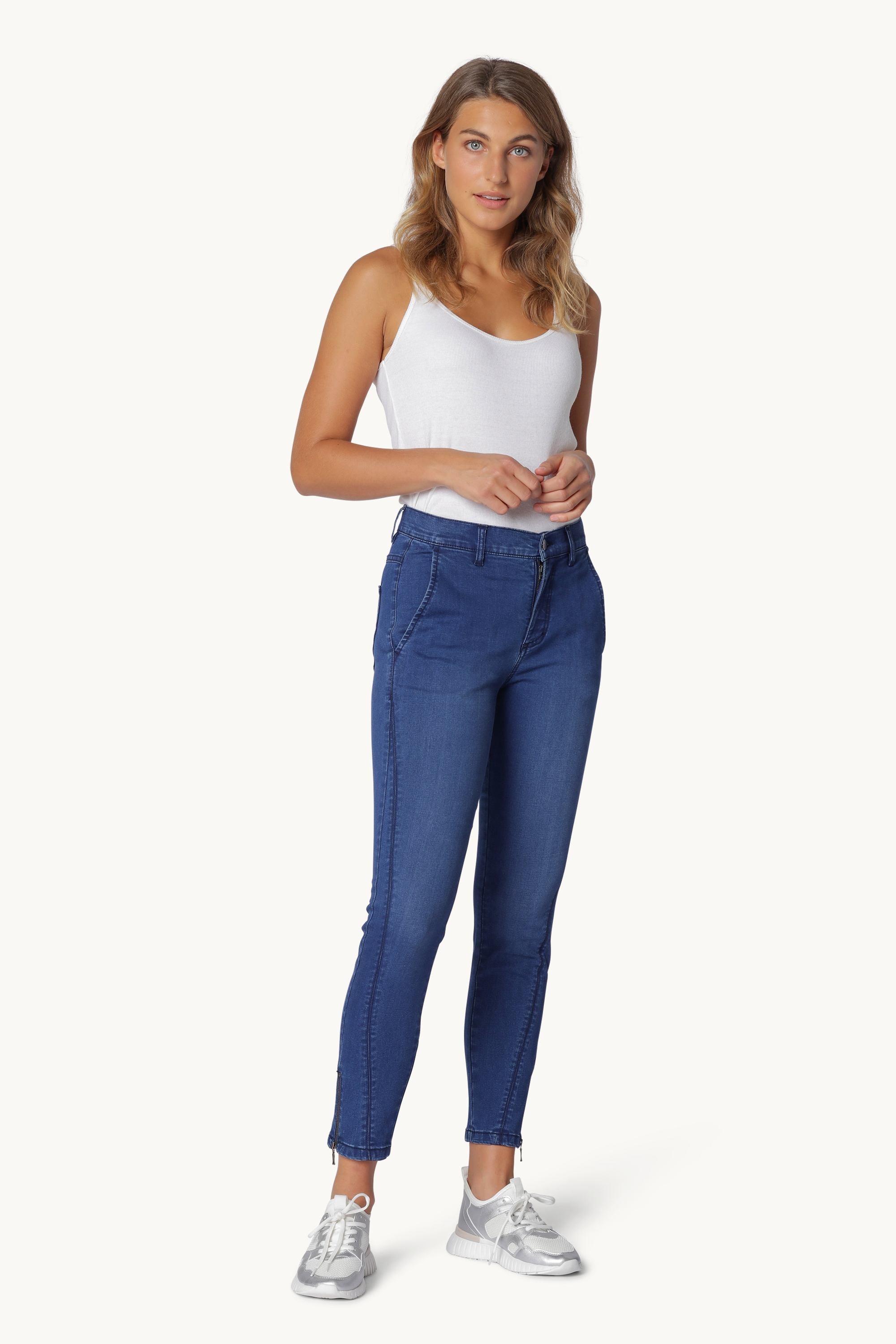 Trousers - Light Blue Wash