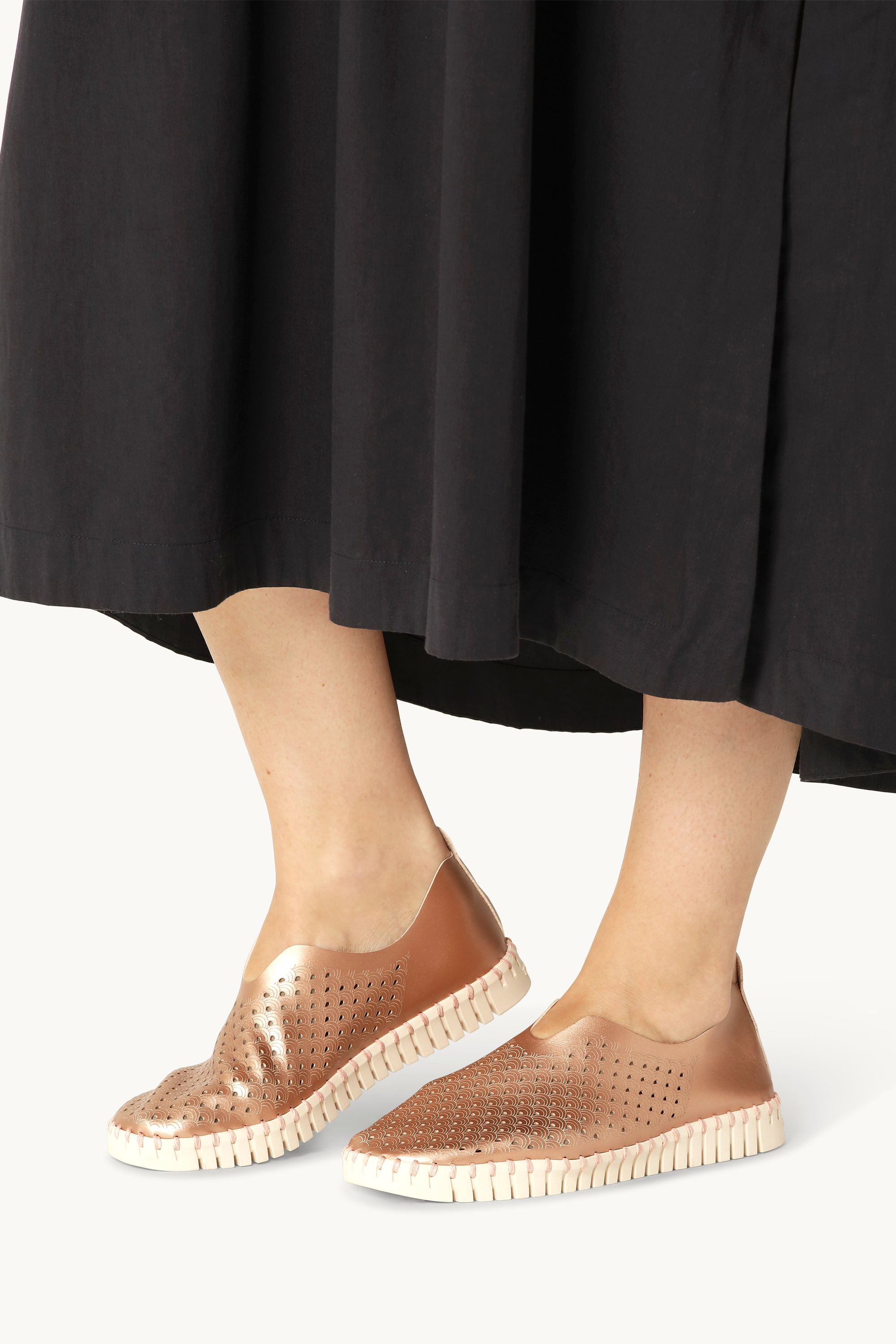Tulip Skor Metallic - Rose Gold
