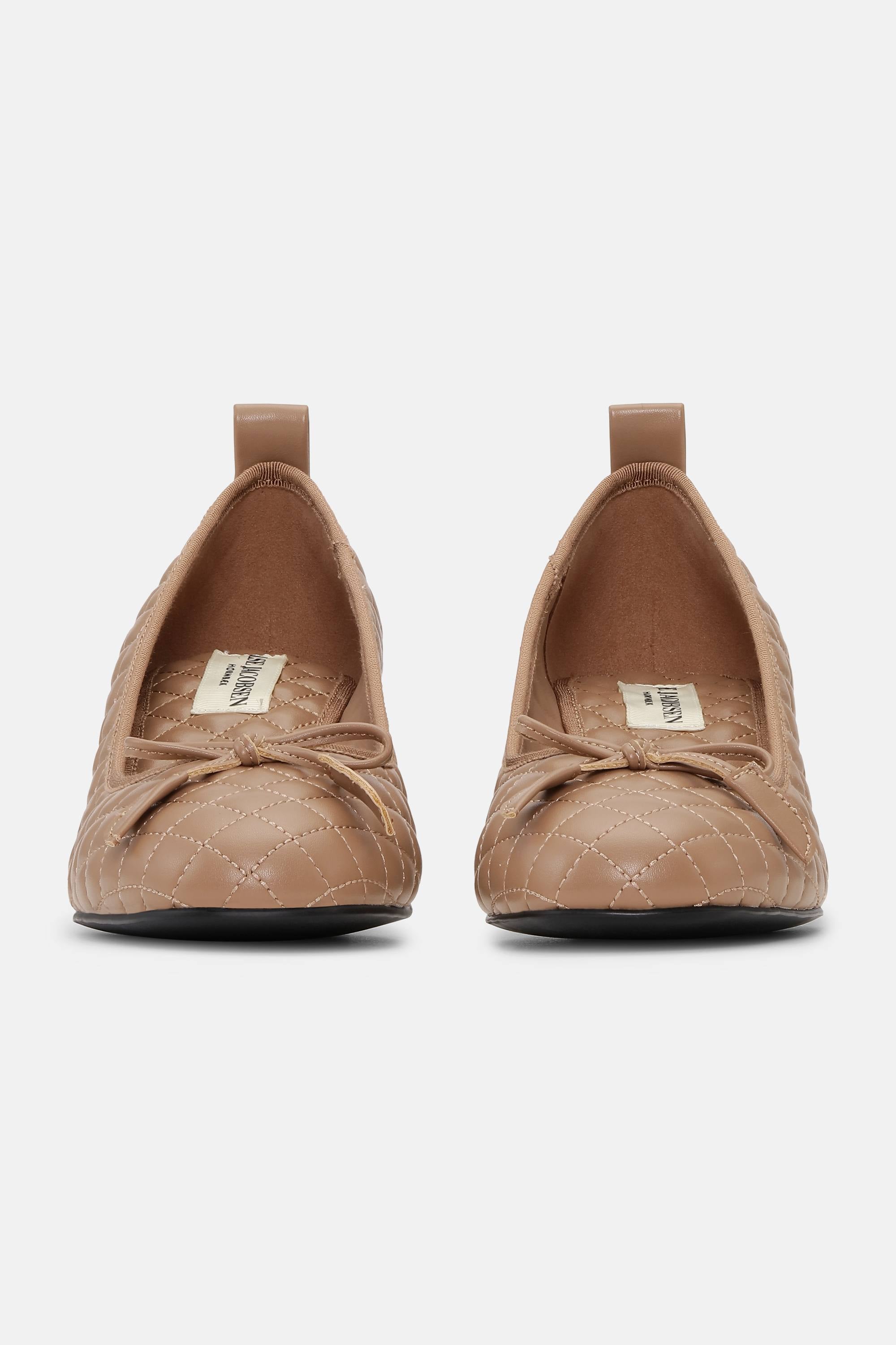 Quilted Ballerina with Heel - Clay Black