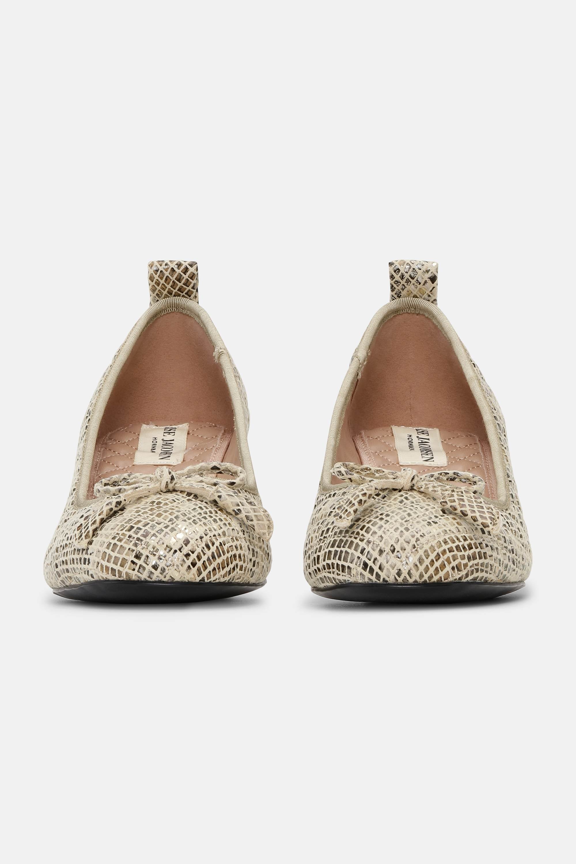 Quilted Ballerina with Heel - Latte Black