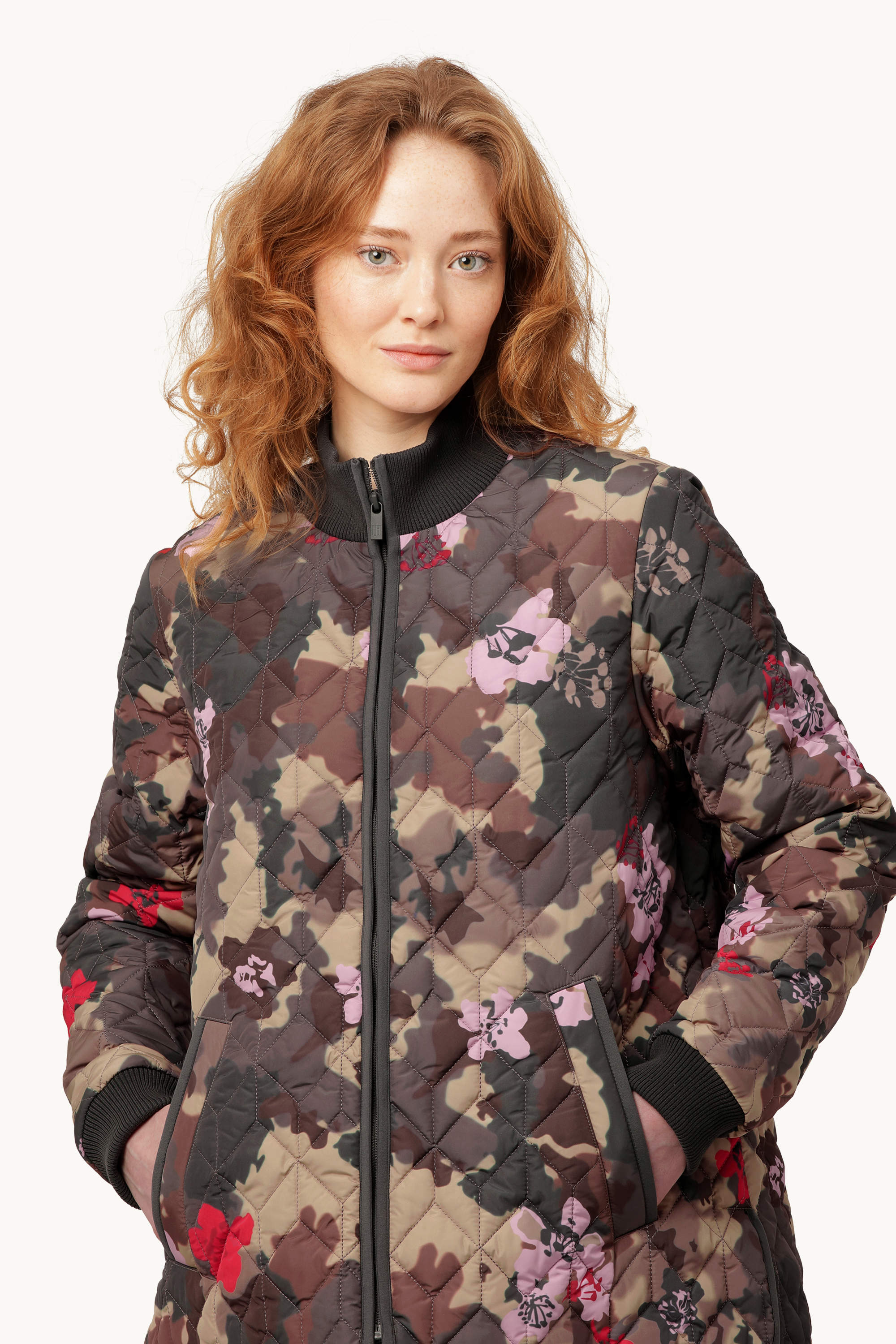 Short Quilt Jacket - Floral Camo
