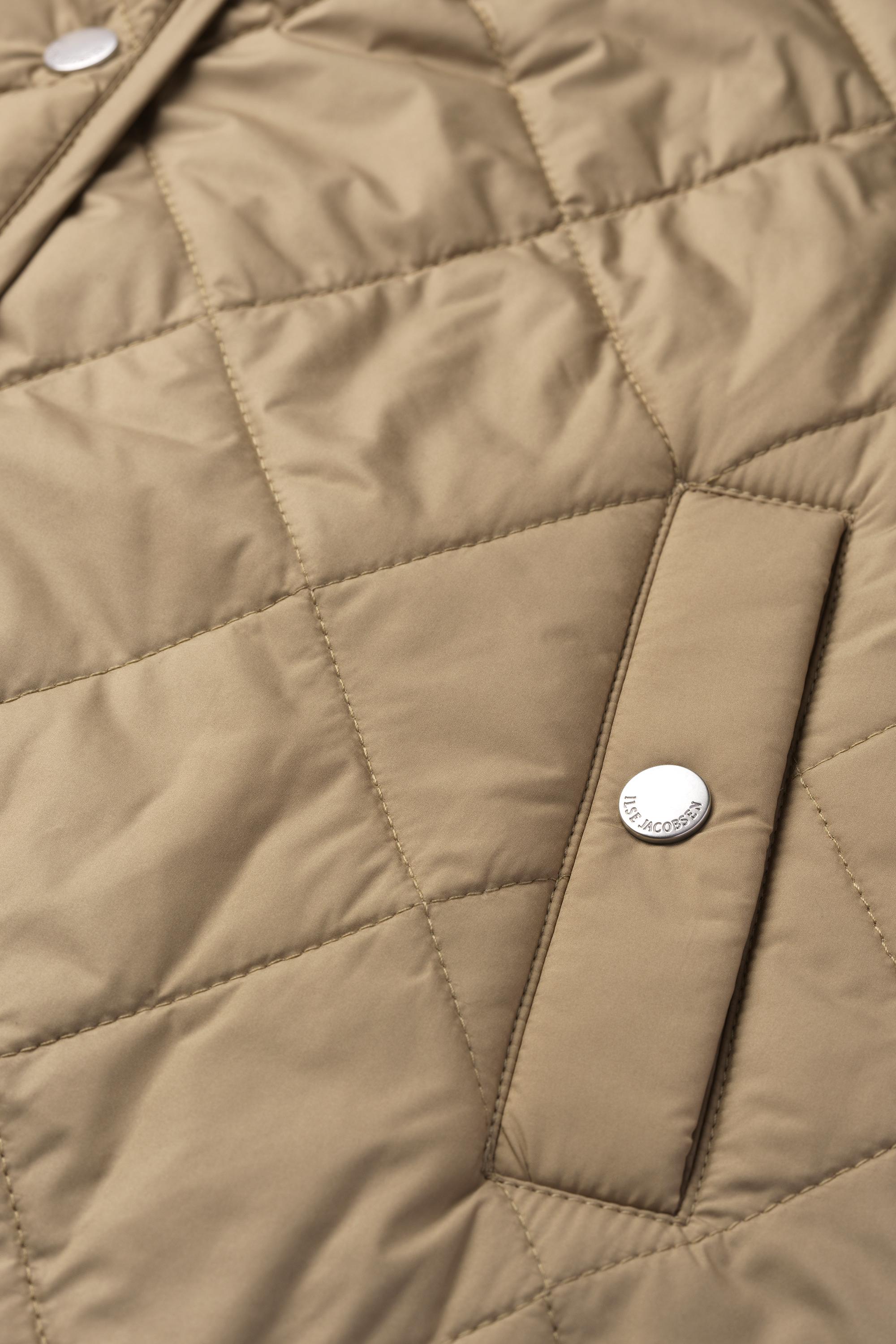 Quilted Short Vest - Sepia Tint