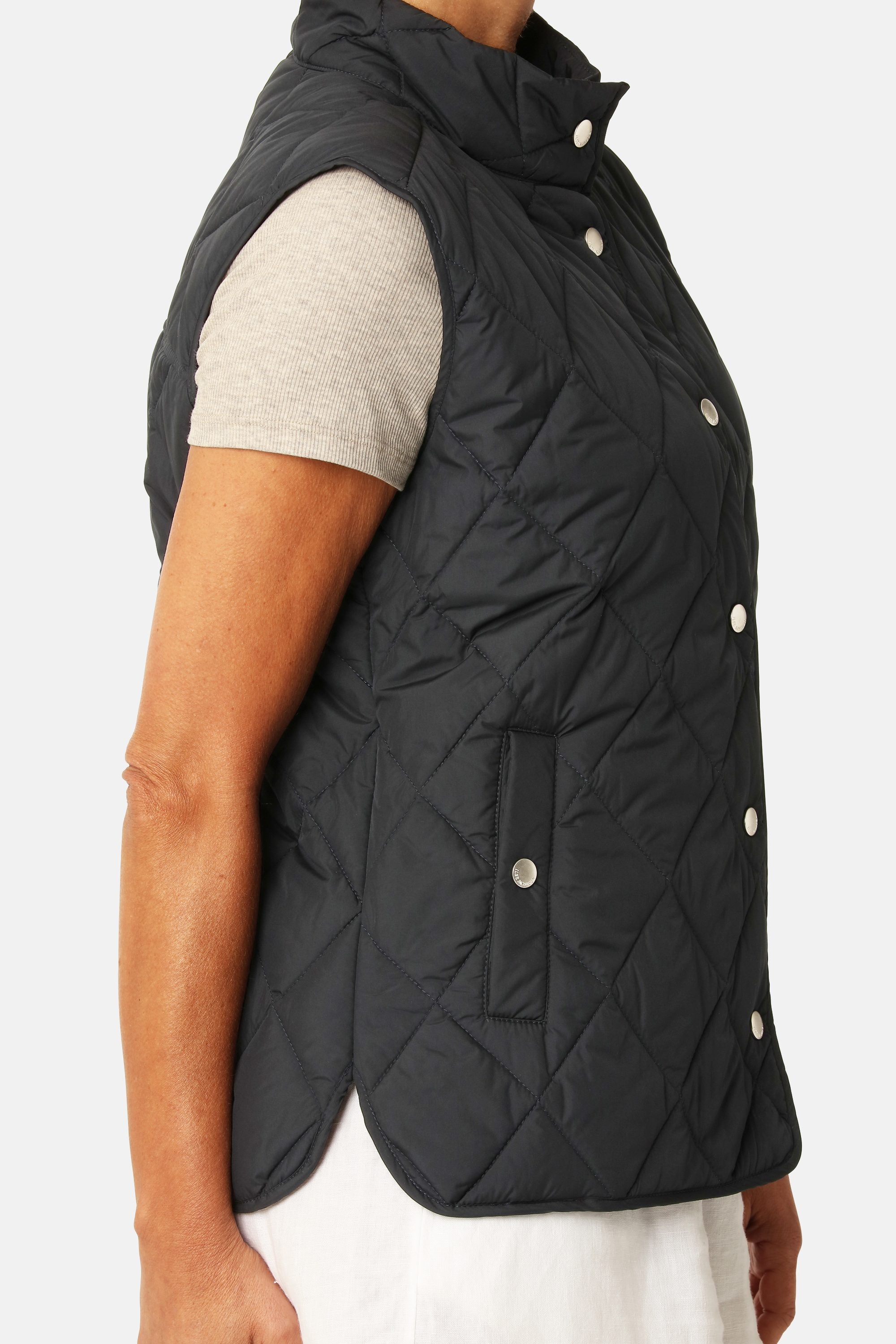 Quilted Short Vest - Dark Indigo