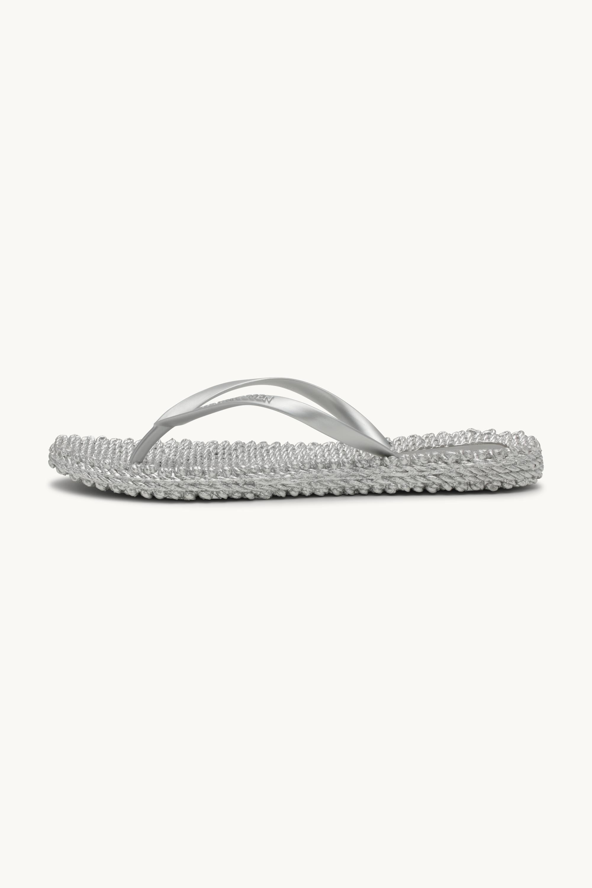 Flip Flops With Logo - Silver