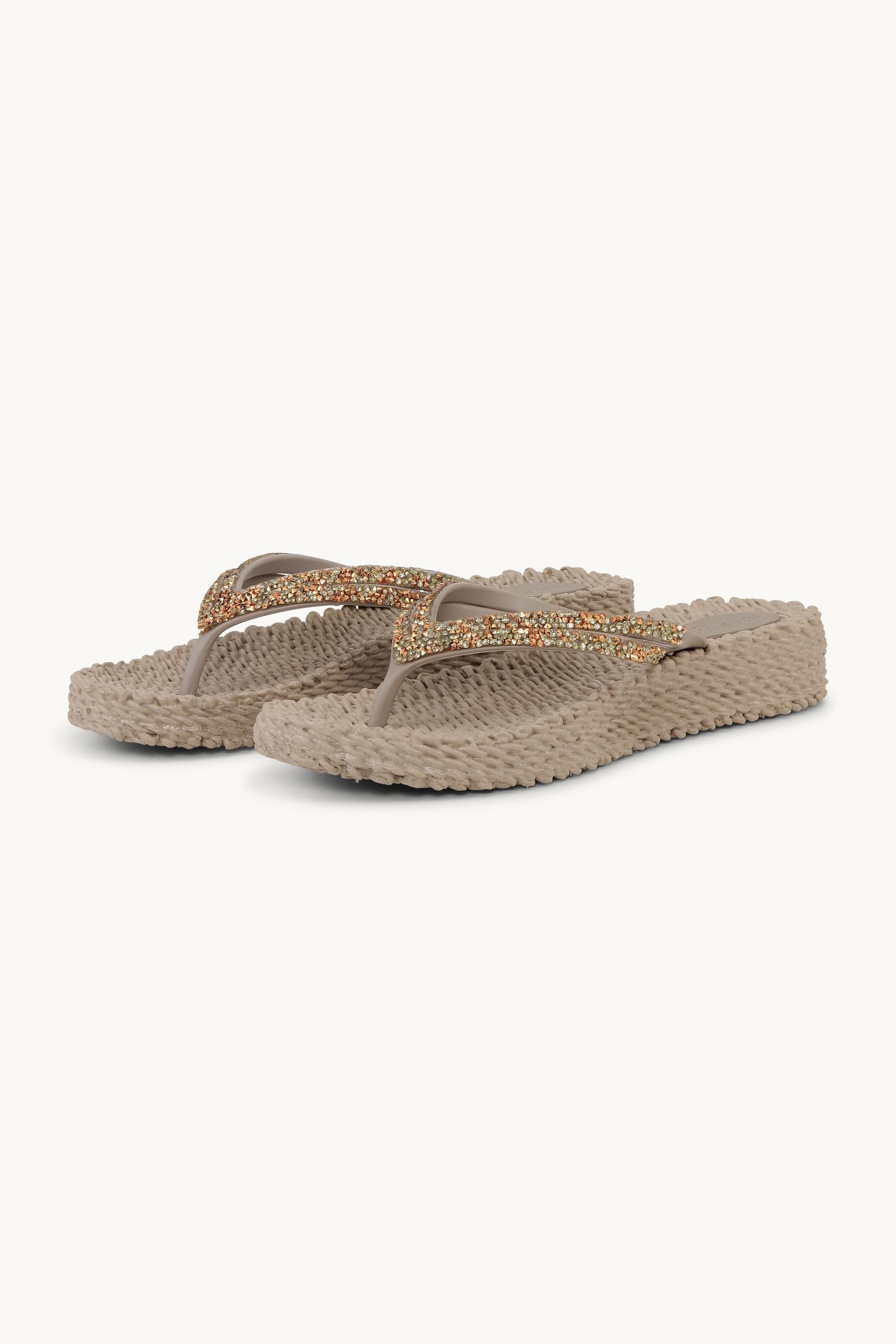 Flip Flops on Platform Sole - Atmosphere