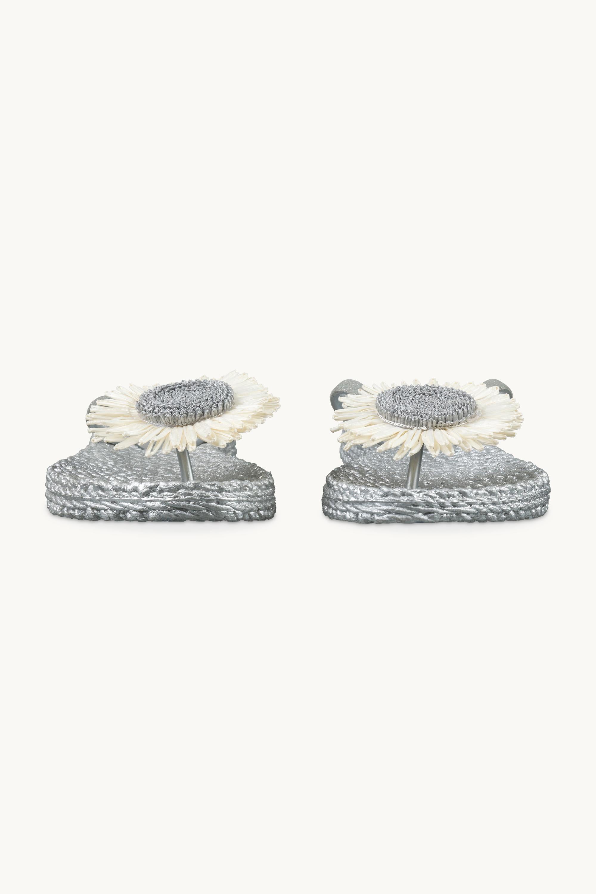 Flip-flops Blomma - Silver