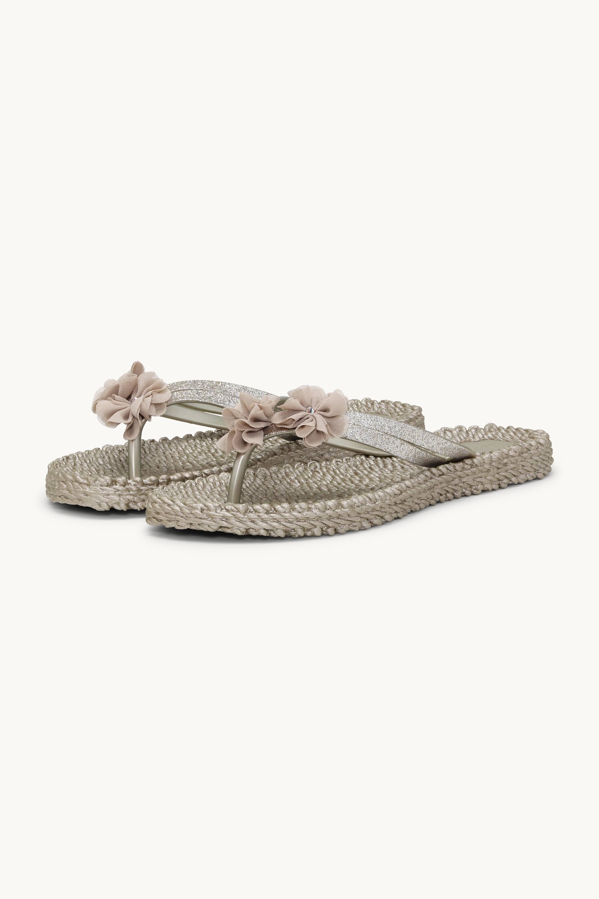Flip Flops with Flowers - Platin