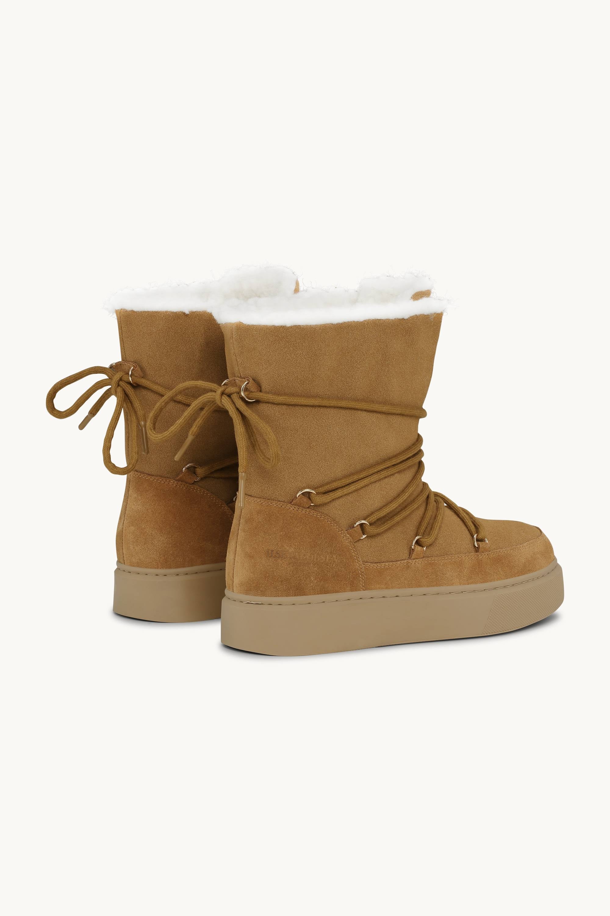 Warm Winter Low Boot - Cashew Natural