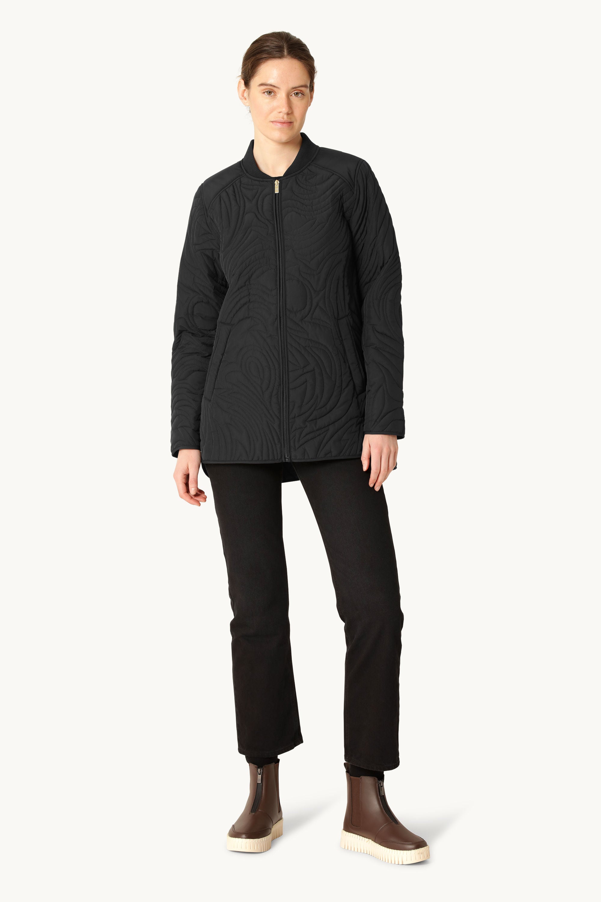 Kort Quiltad Jacka - Black