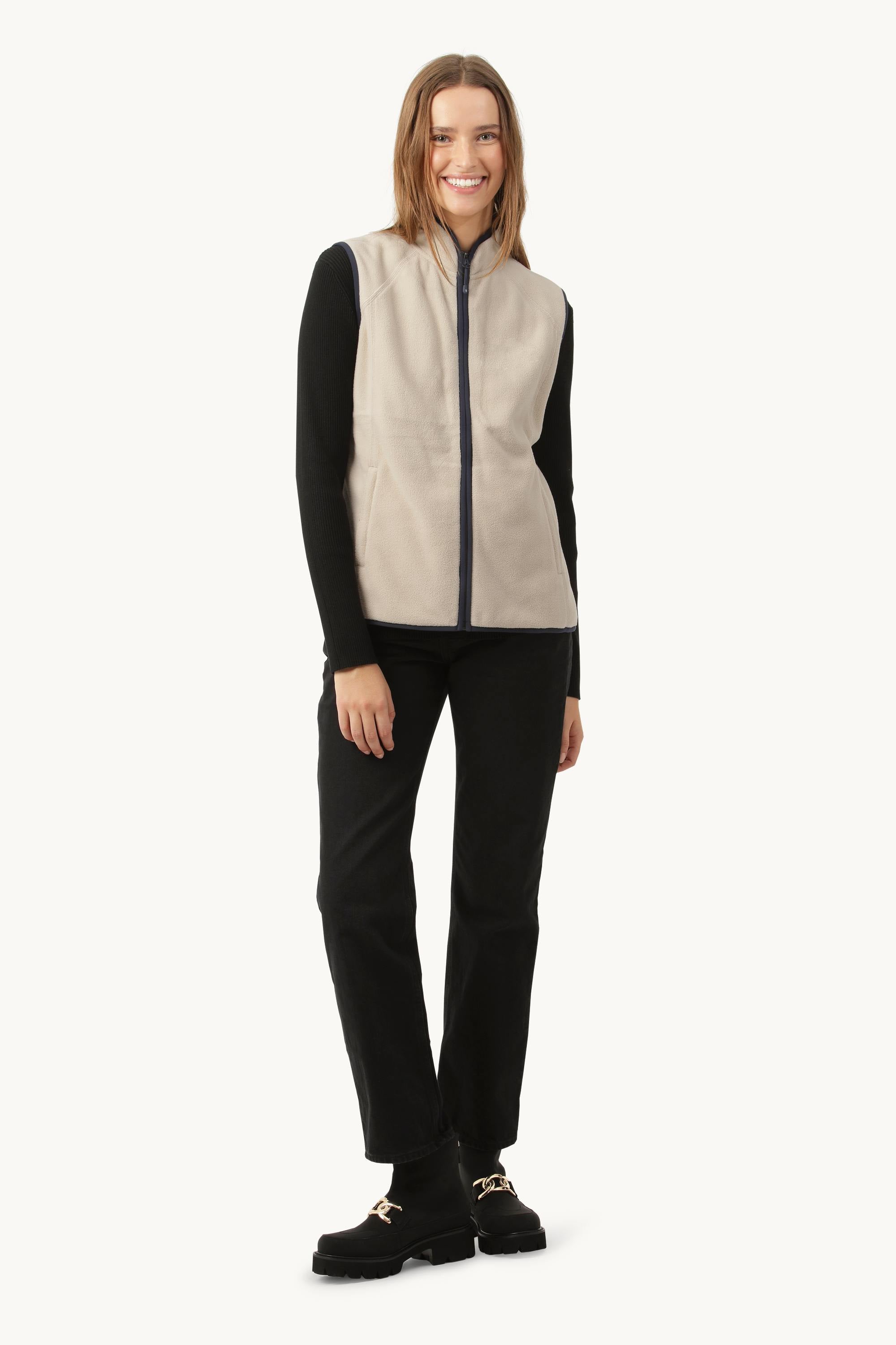 Cuddle Vest - Light Sand