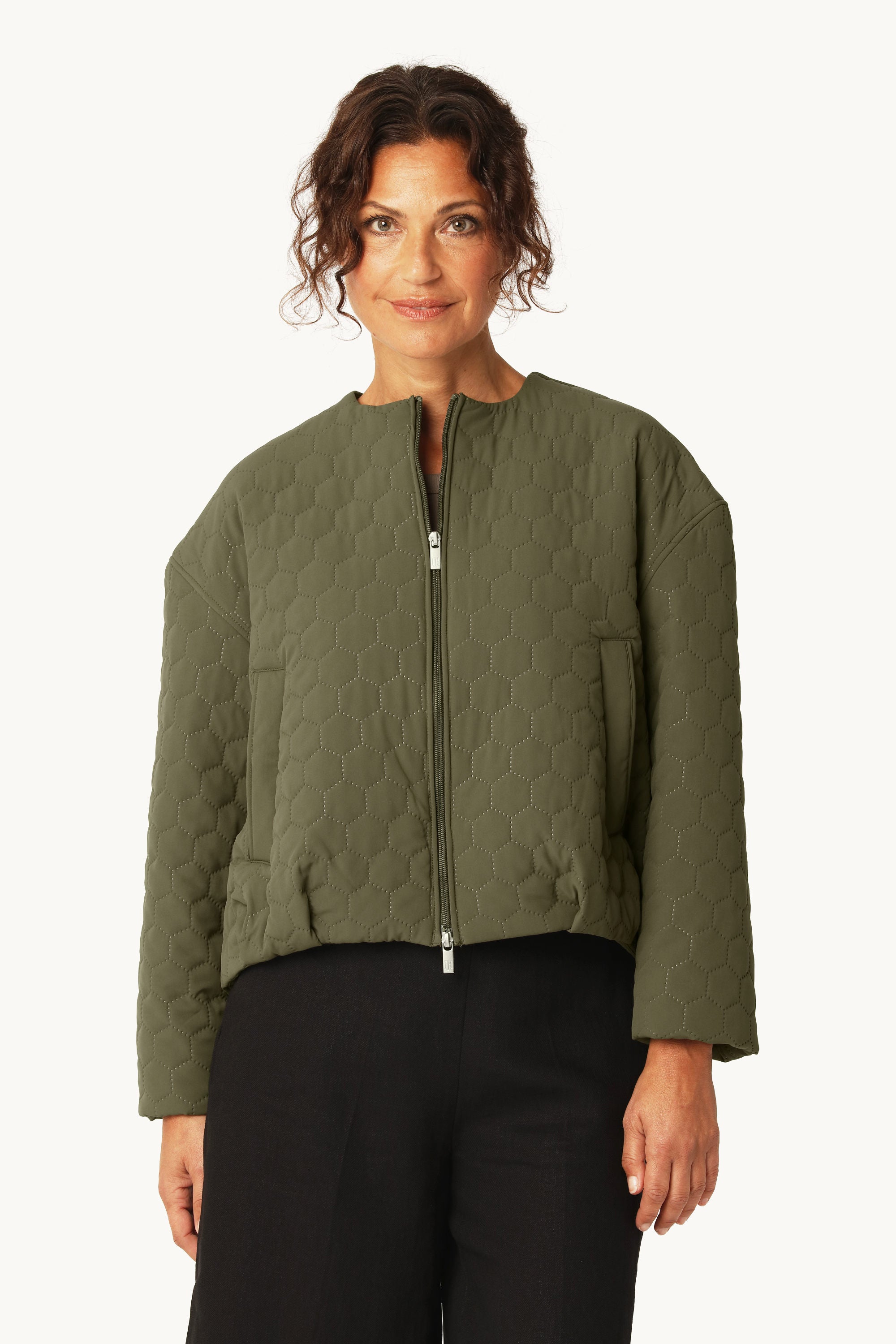 Short Quilted Jacket - Olive Night