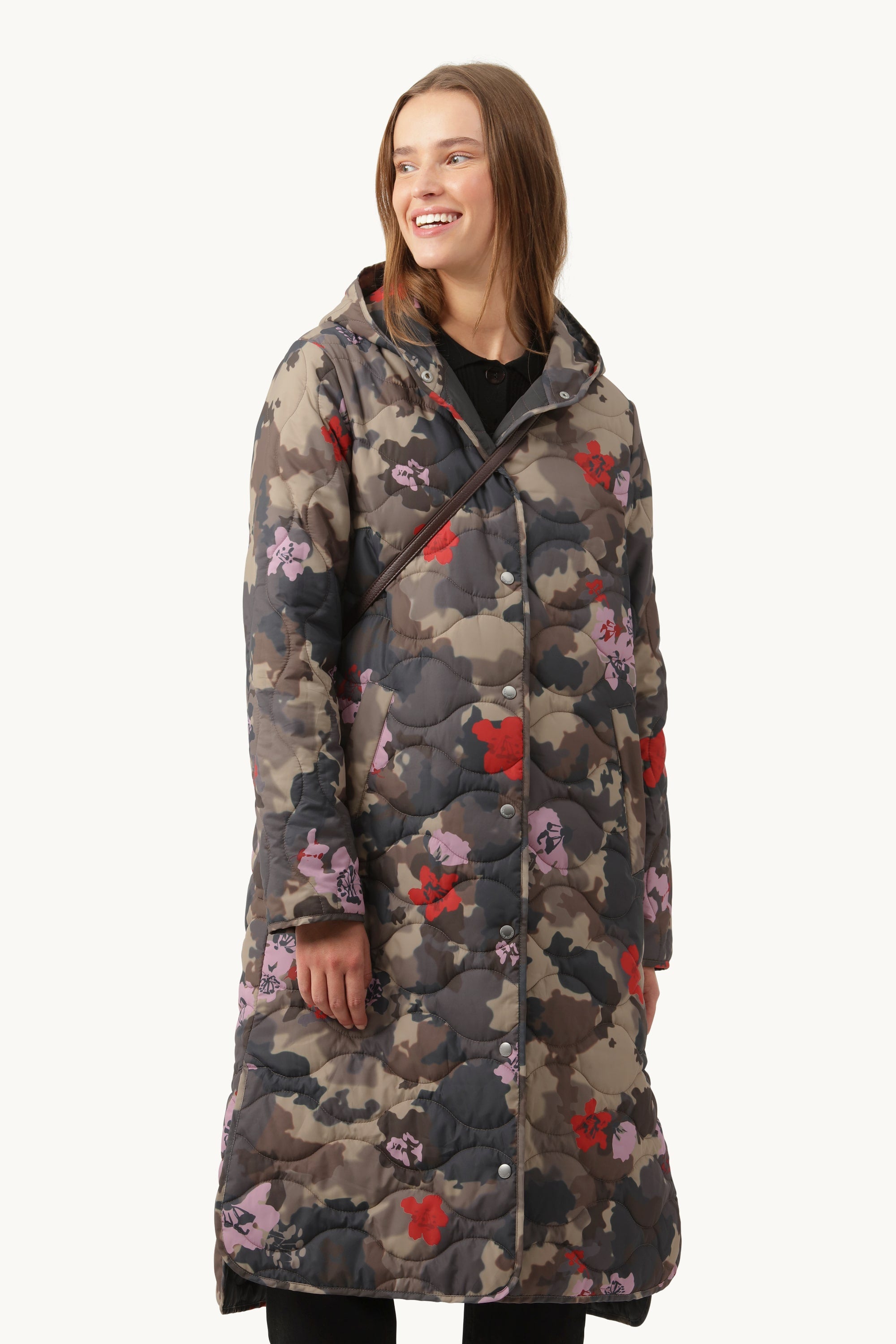 Lång Quiltad Kappa - Floral Camo