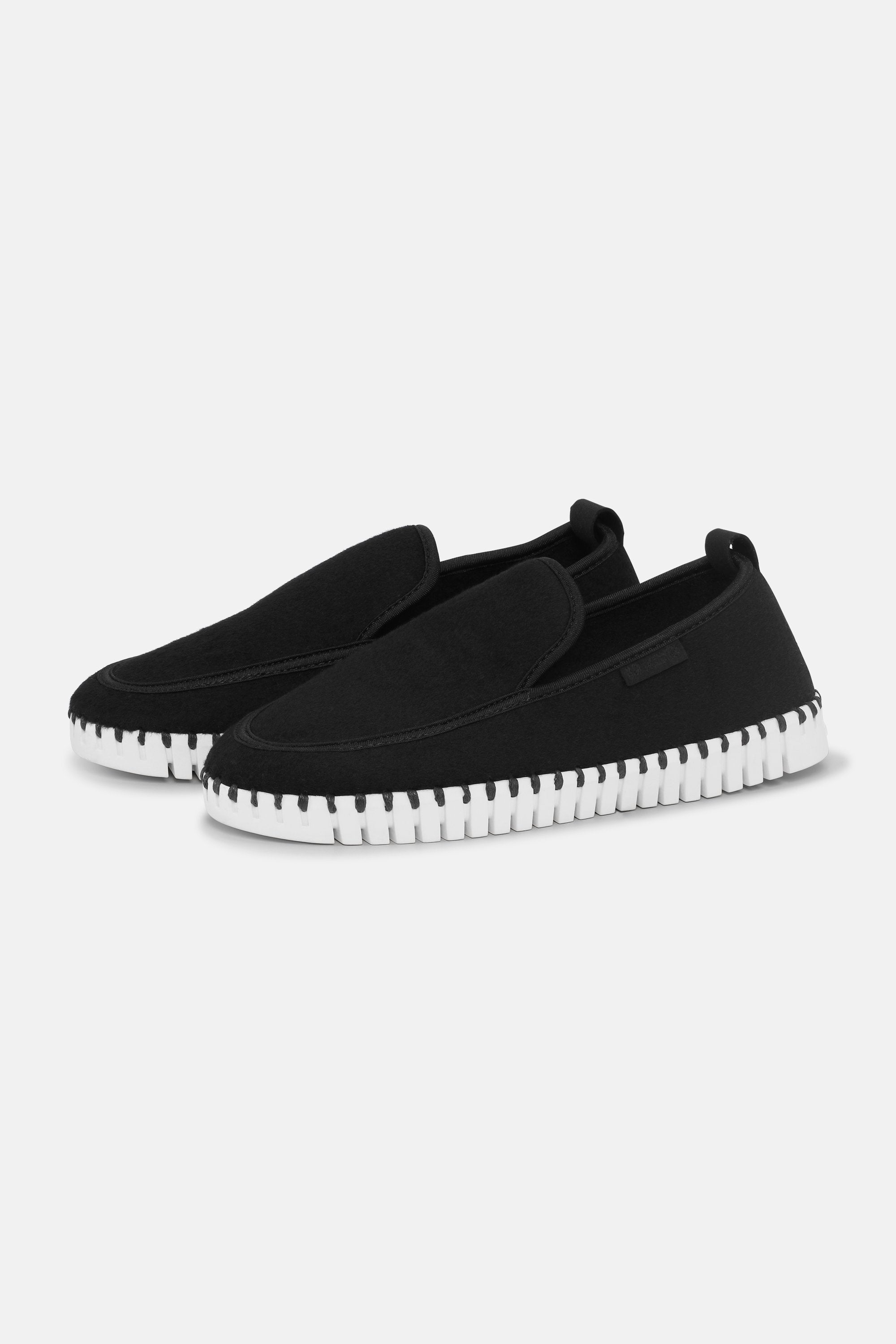 Tulip Wool Loafer - Black White