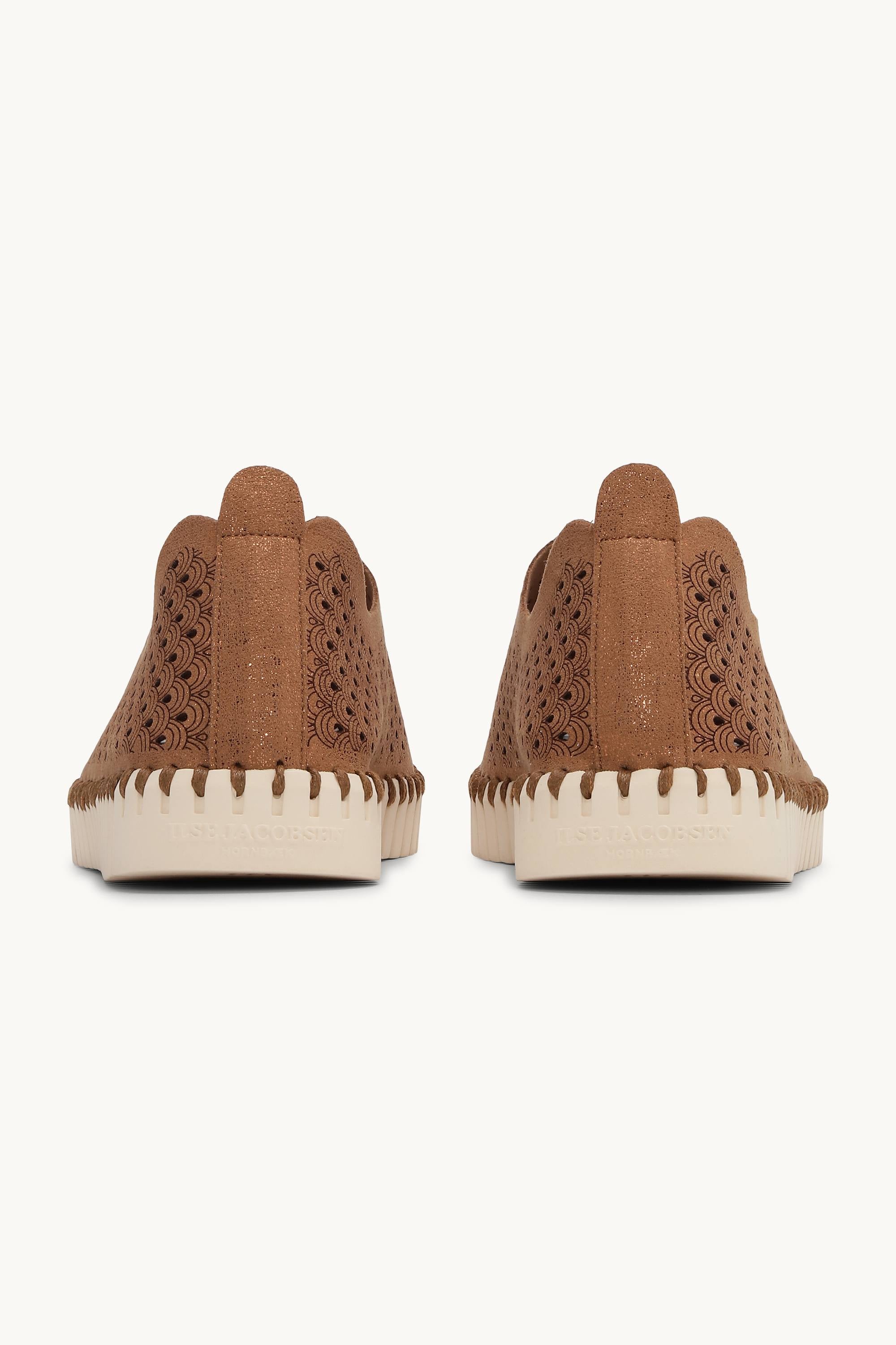 Tulip Glitter - Nougat Pearled Ivory