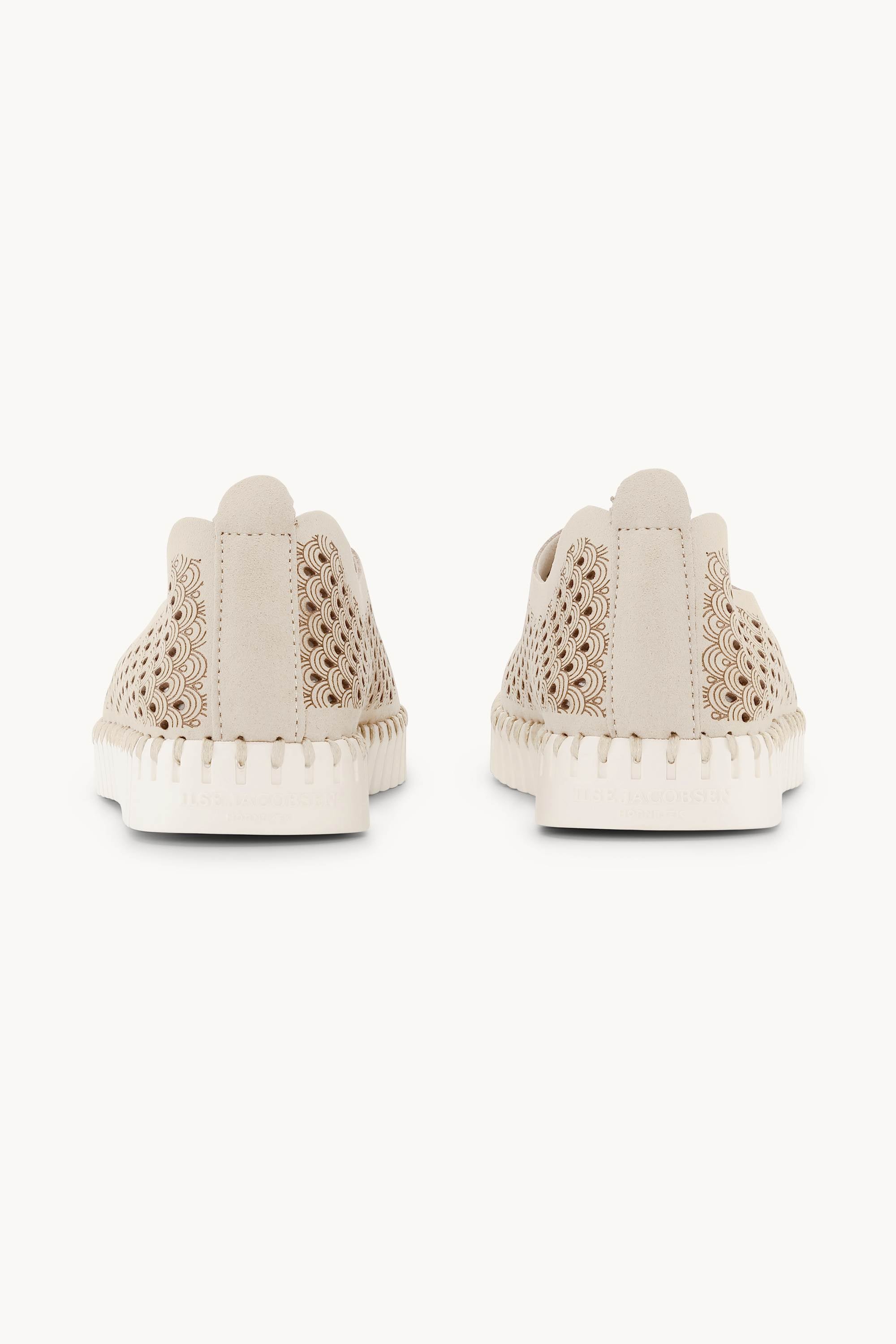 Tulip Skor - Milk Creme