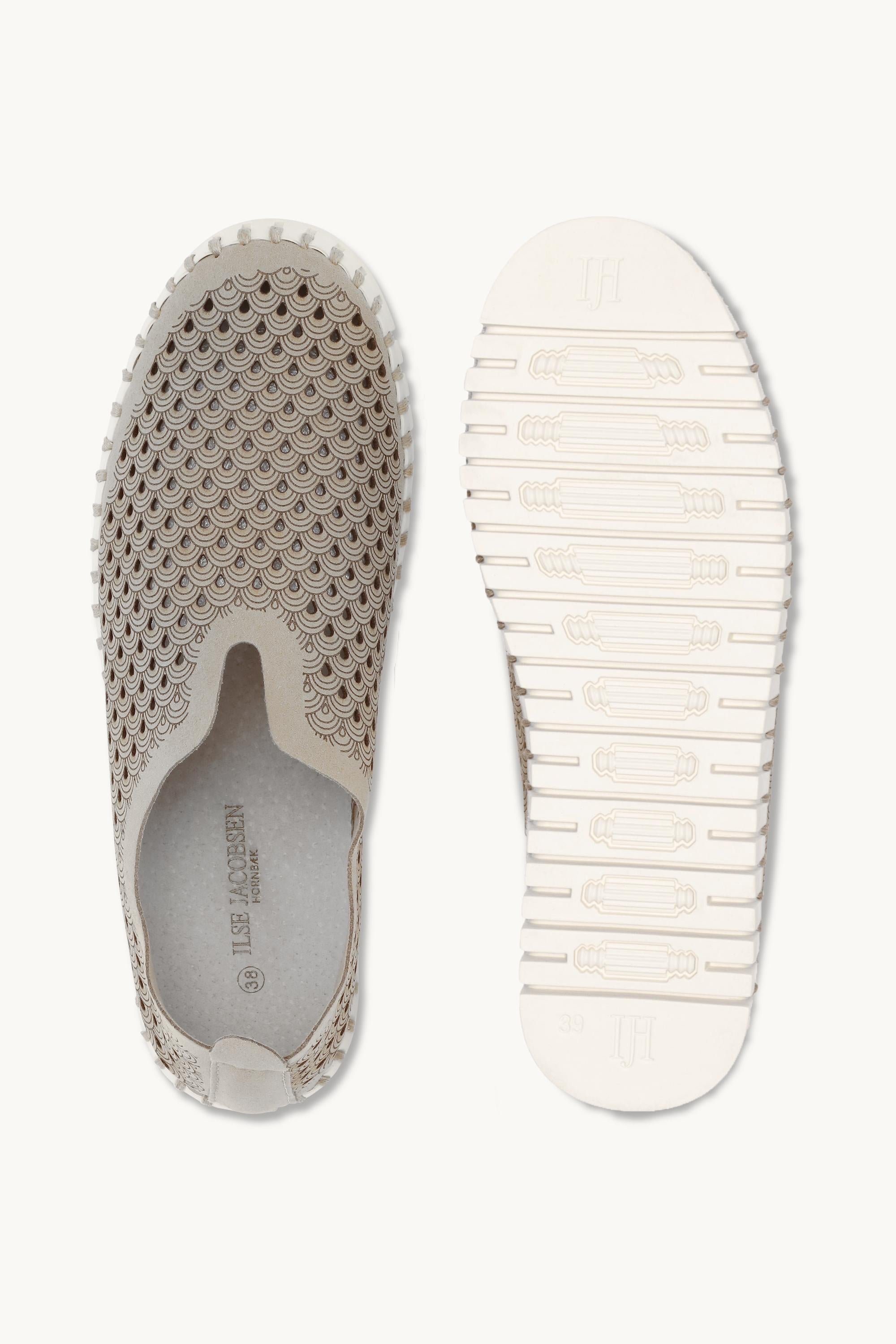 Tulip Skor - Atmosphere