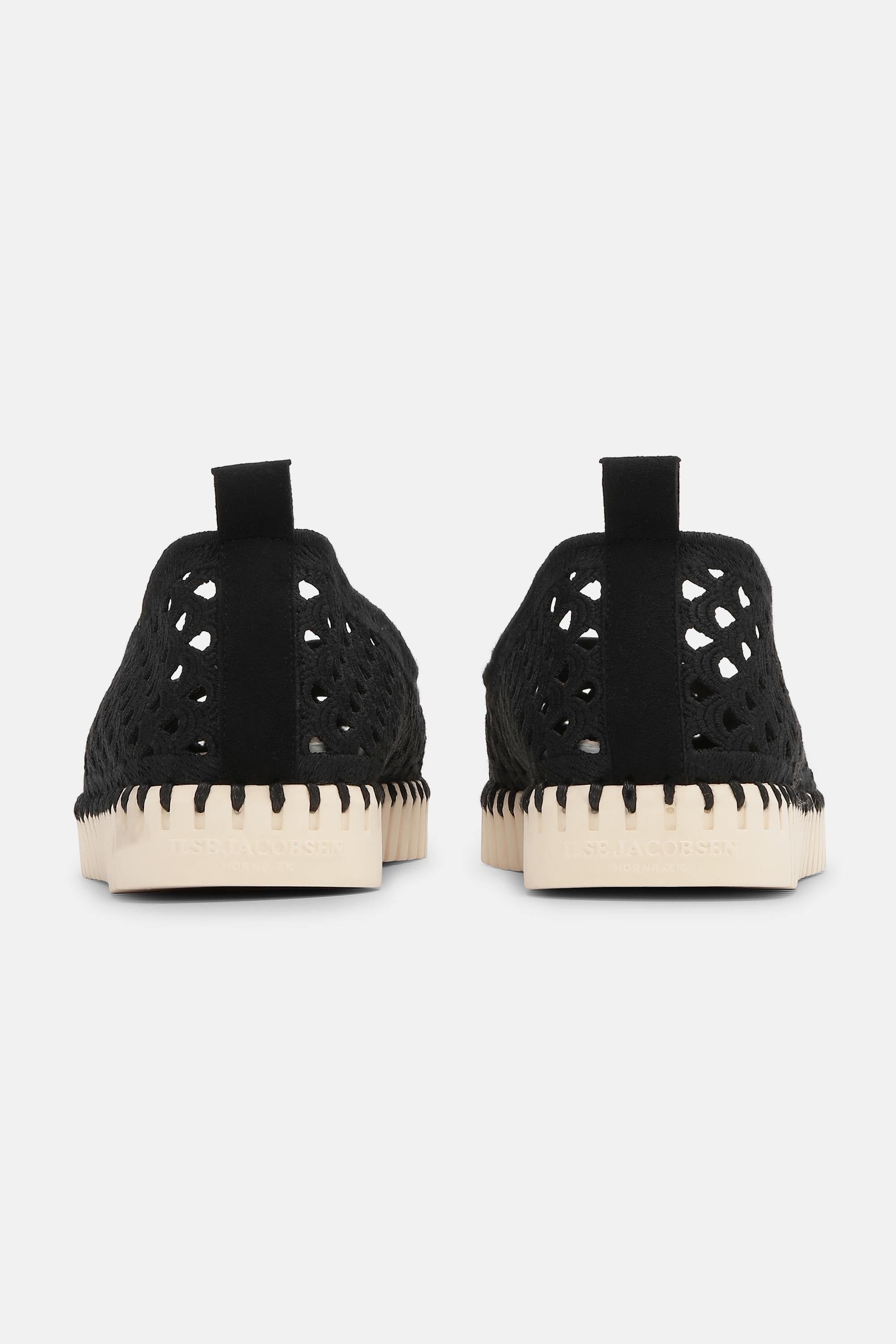 Tulip Electric Ballerina - Black Pearled Ivory