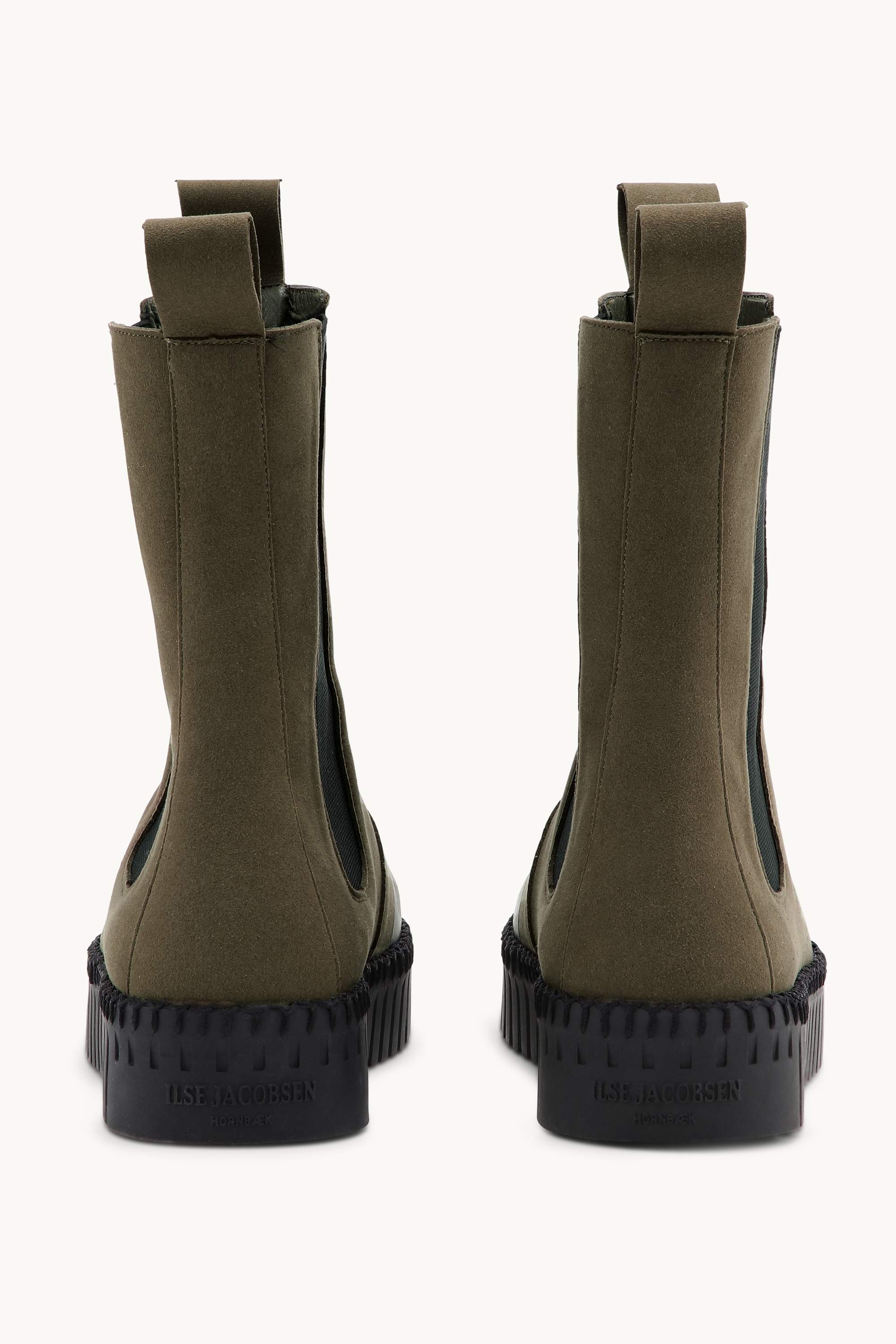 Tulip Winter - Deep Olive Black